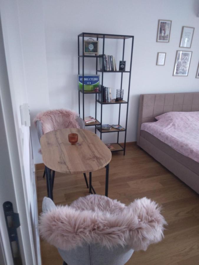 Studio Apartman Promenada SJJ Extérieur photo